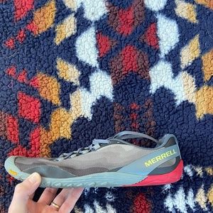 Merrell Men's Vapor Glove 4 Sneaker